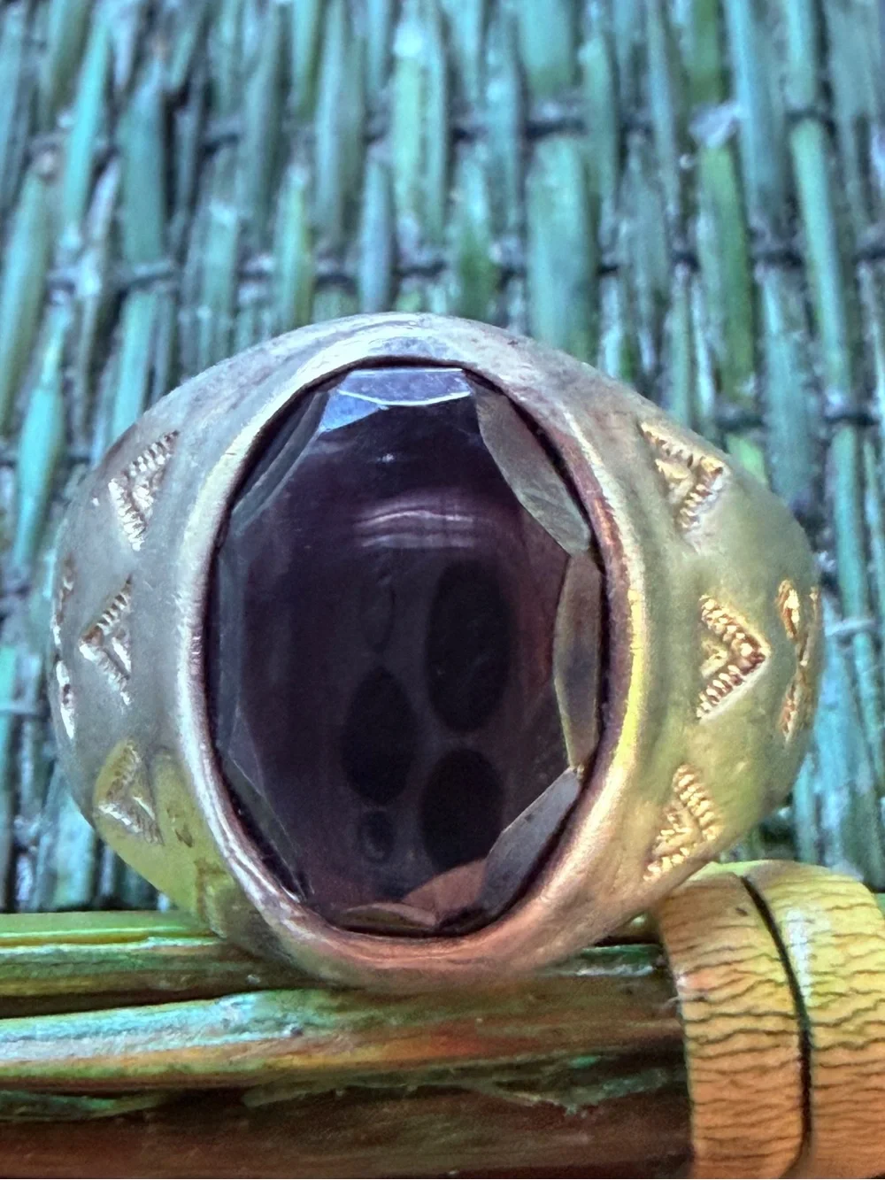 Vintage Sterling Silver Faceted Hematite Men's Southwestern Ring sz 8?